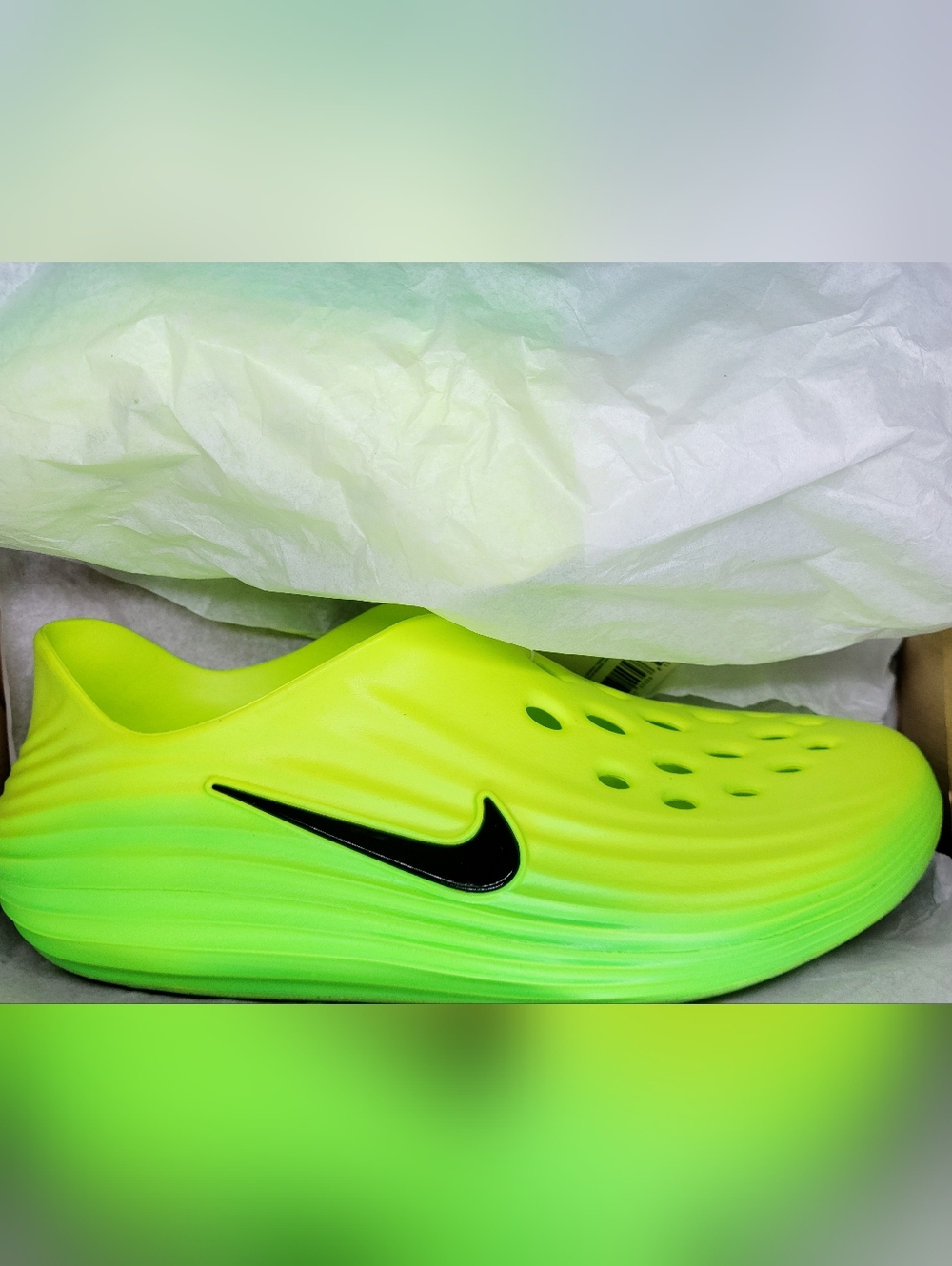 Nike ReactX Rejuven8 'Green Strike' Sz 14 Men NIB